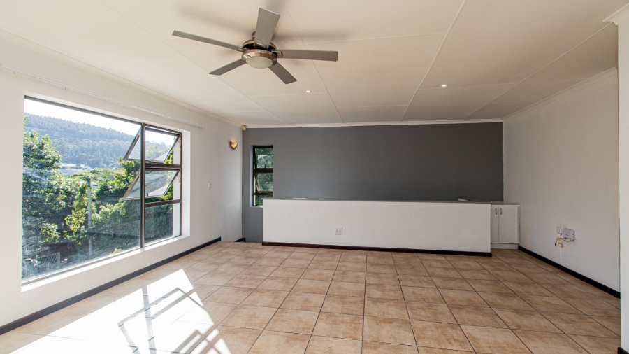 3 Bedroom Property for Sale in Meedingsride Western Cape